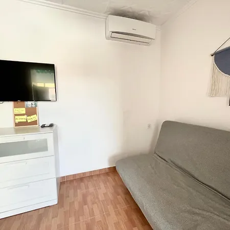 Aloha Apartamento Homestay *